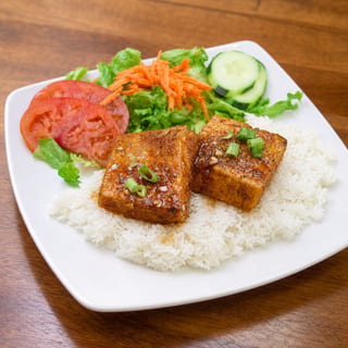 Vegetarian Lemongrass Tofu